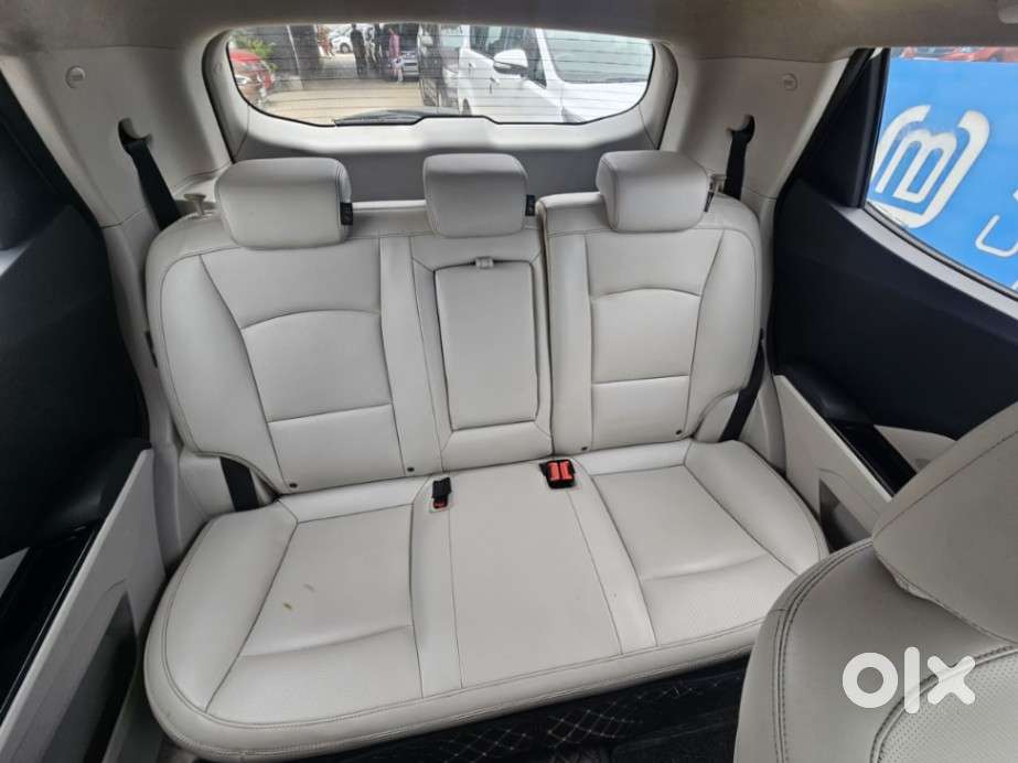 Mahindra Xuv300 W8 Option, 2021, Petrol