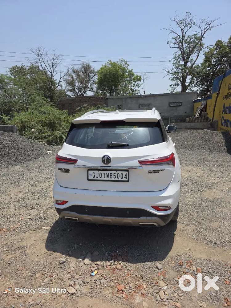 Mg Hector Plus 2020
