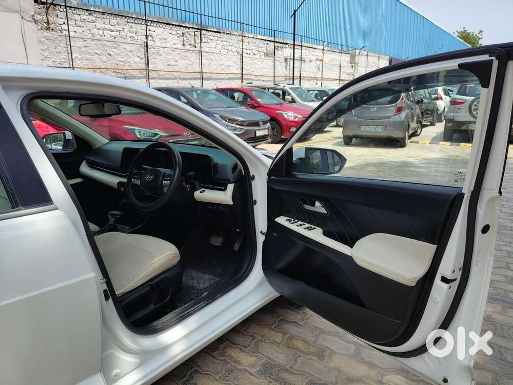 Hyundai Verna 1.5 Sx (o) Vtvt Ivt, 2023, Petrol