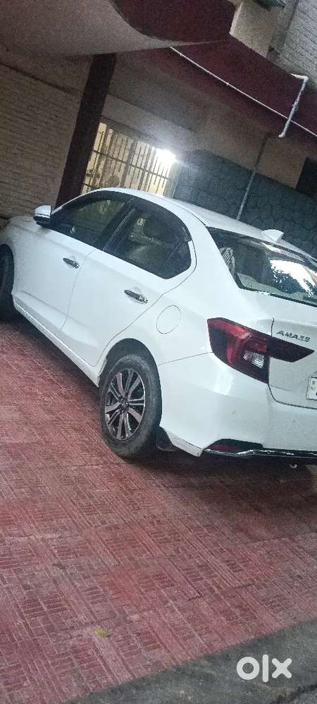 Honda Amaze 2023 Petrol