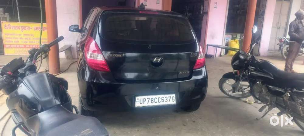 Good Condition Charo Tyer New