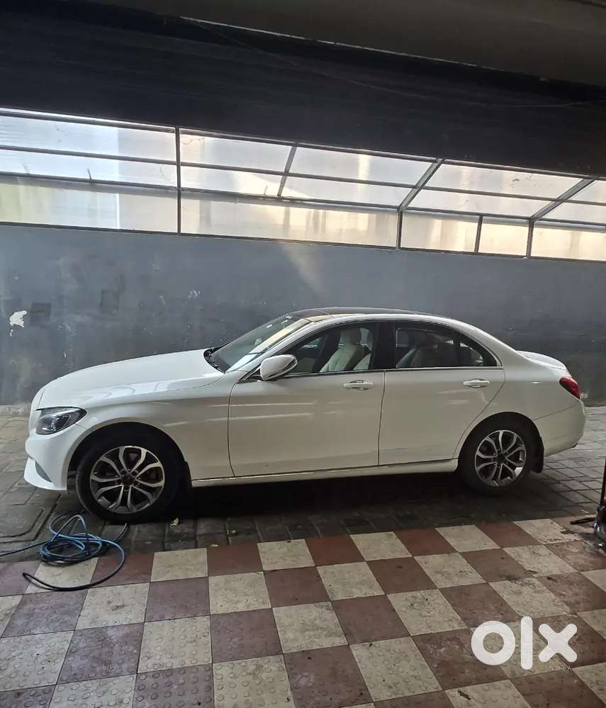 Company Maintained Woth Service Records.. Excellent Mileage