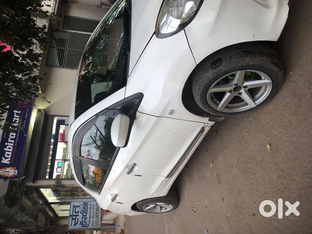 Honda Amaze 2015 Diesel 99865 Km Driven