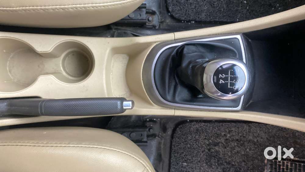 Hyundai Verna 1.6 Vtvt Sx, 2016, Petrol
