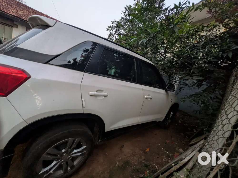 Maruti Suzuki Brezza 2016 Diesel 150000 Km Driven