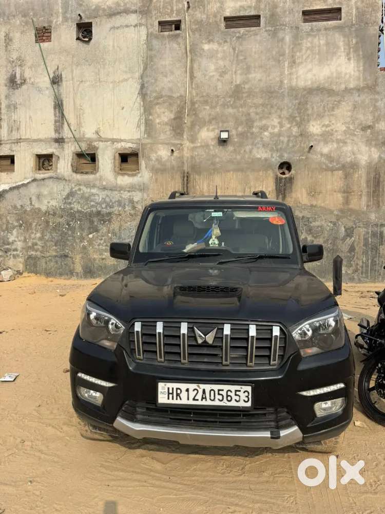 Mahindra Scorpio Classic 2022