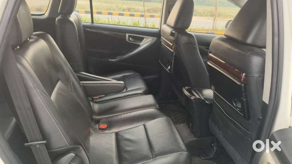Toyota Innova Crysta 2.4 Z 7 Str, 2017, Diesel