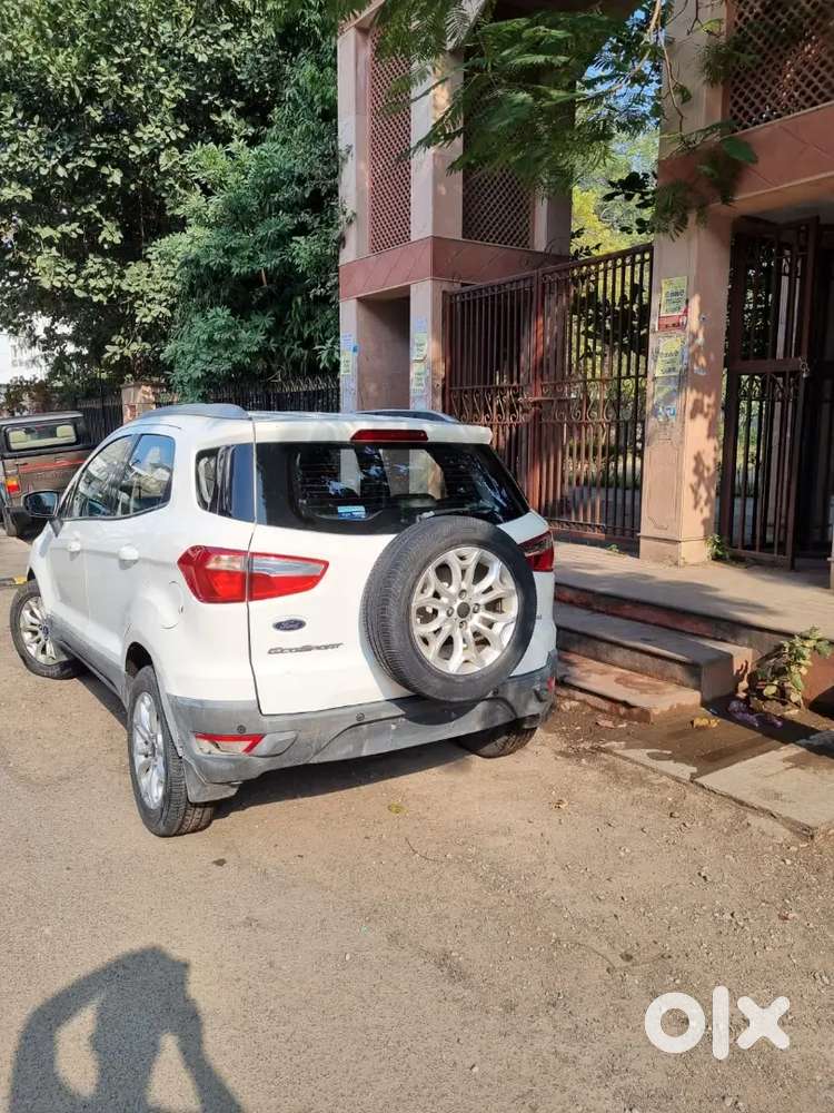 Ford Ecosport Top Model 1.5l Petrol Automatic, 70200 Km Driven