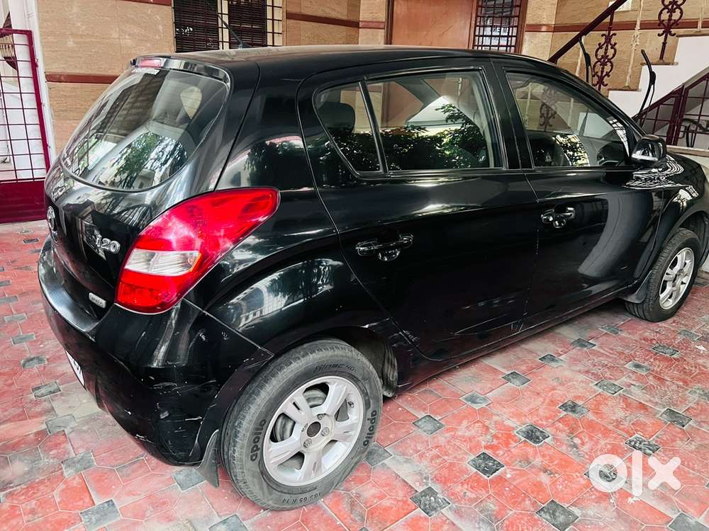Hyundai I20 Sportz 2011