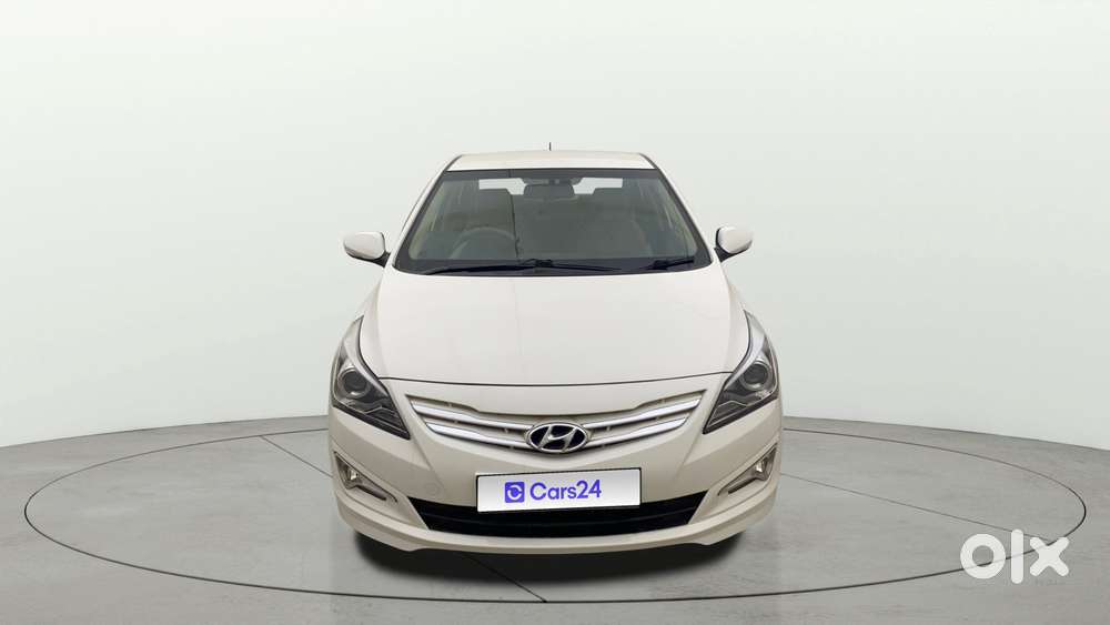 Hyundai Verna [2015-2018] Fluidic 4s 1.6 Vtvt Sx, 2015, Petrol