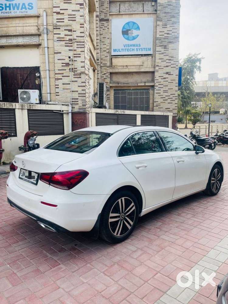 Mercedes-benz A-class Limousine 200, 2022, Petrol