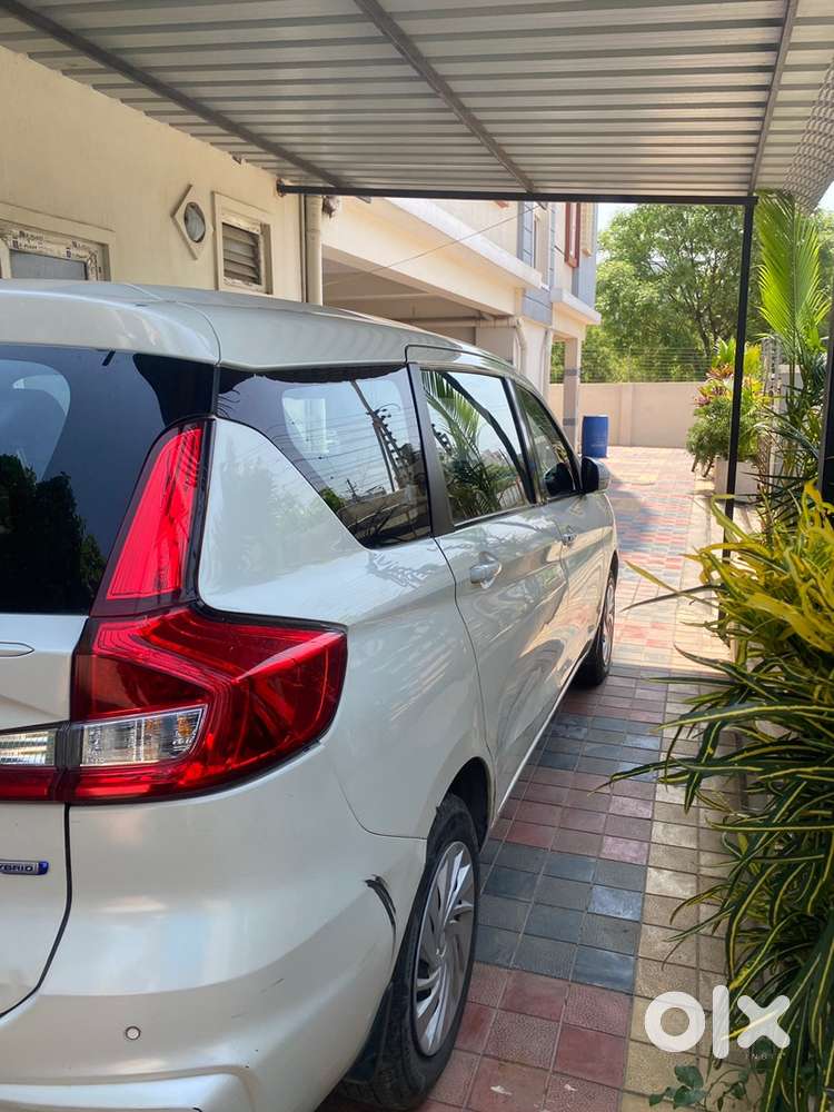 2022 Maruti Suzuki Ertiga Petrol Manual