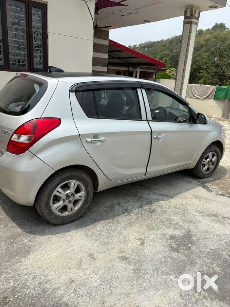 Hyundai I20 Top Model Diesel 2011  Well Maintained