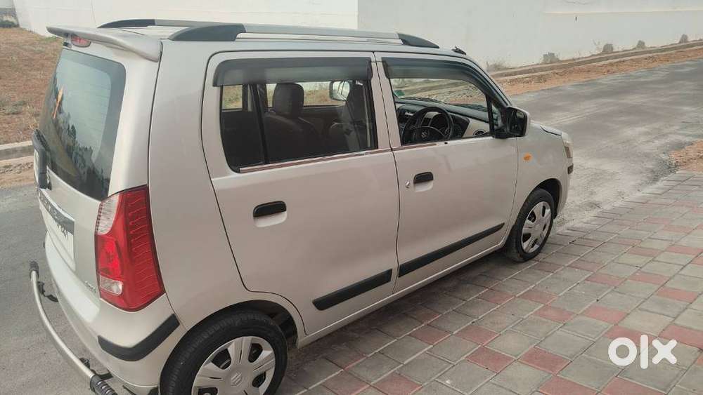 Maruti Suzuki Wagon R Vxi Plus Optional, 2017, Petrol