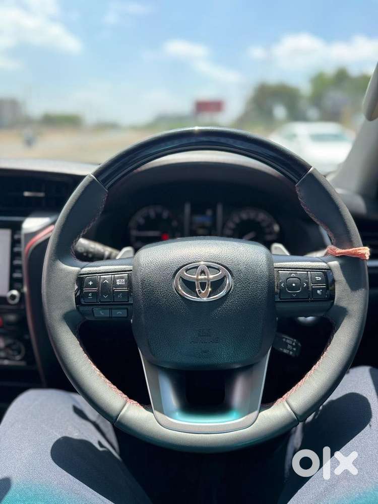 Toyota Fortuner Legender 4x2 At 2.8, 2025, Diesel