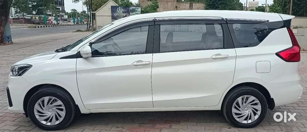 Maruti Suzuki Ertiga Vxi Cng, 2026, Cng & Hybrids