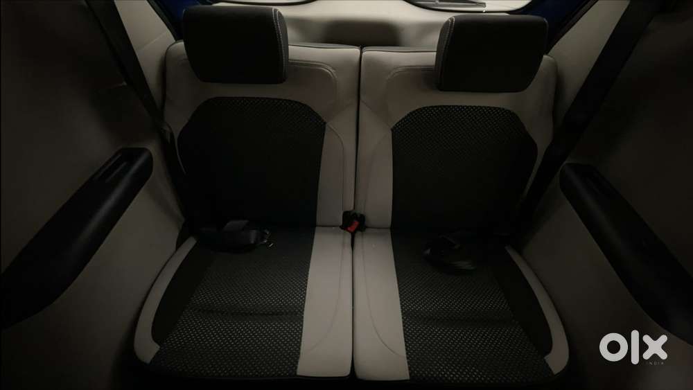 Renault Triber Rxz, 2021, Petrol