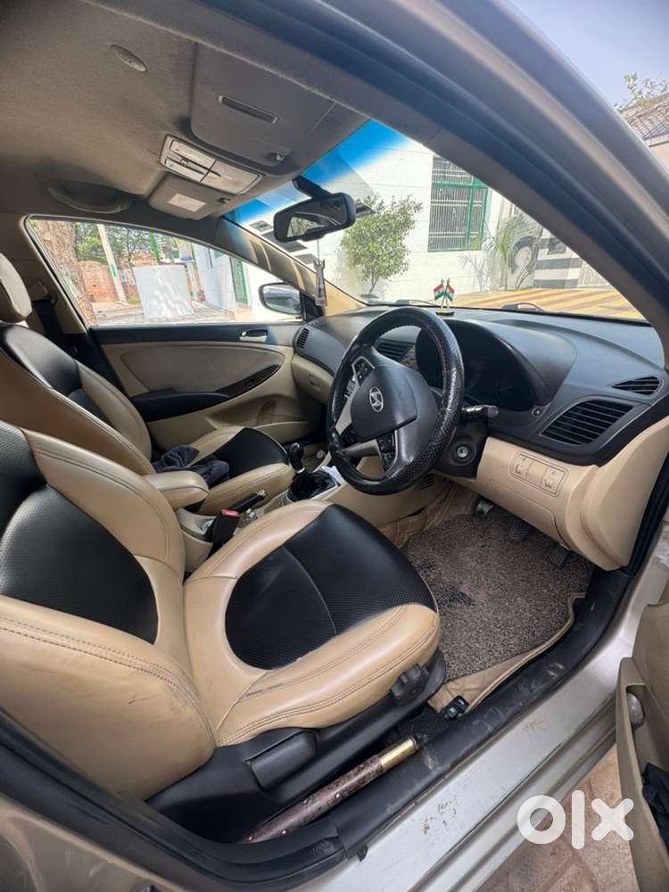 Hyundai Fluidic Verna 2012 Diesel 195000 Km Driven