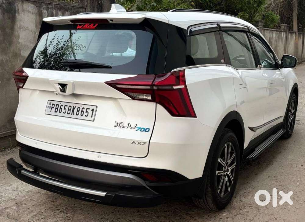 Mahindra Xuv700, 2025, Petrol