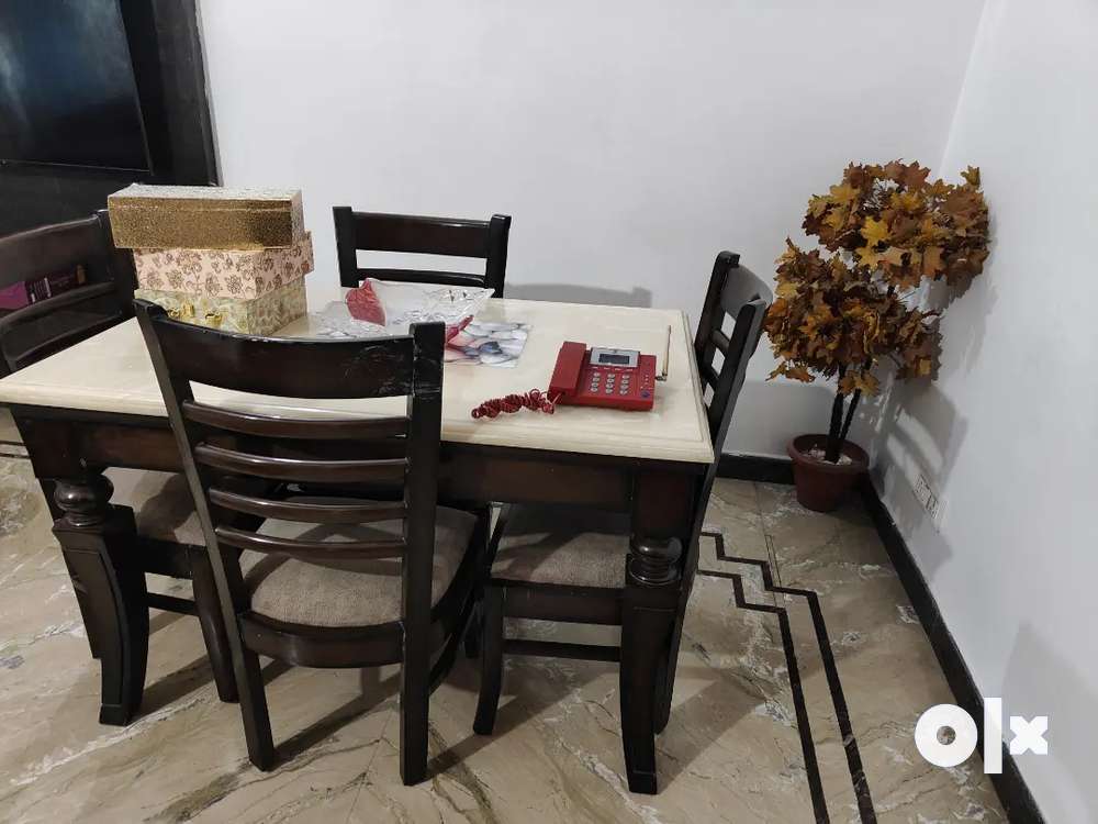 Olx second deals hand dining table