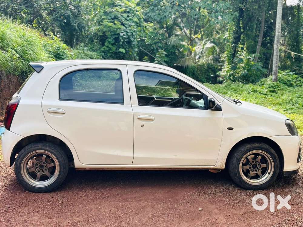 Toyota Etios Liva 2012 Diesel Well Maintained