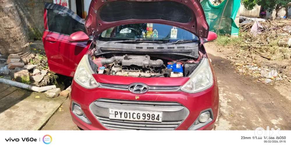 Hyundai Grand I10 2015 Diesel 80000 Km Driven