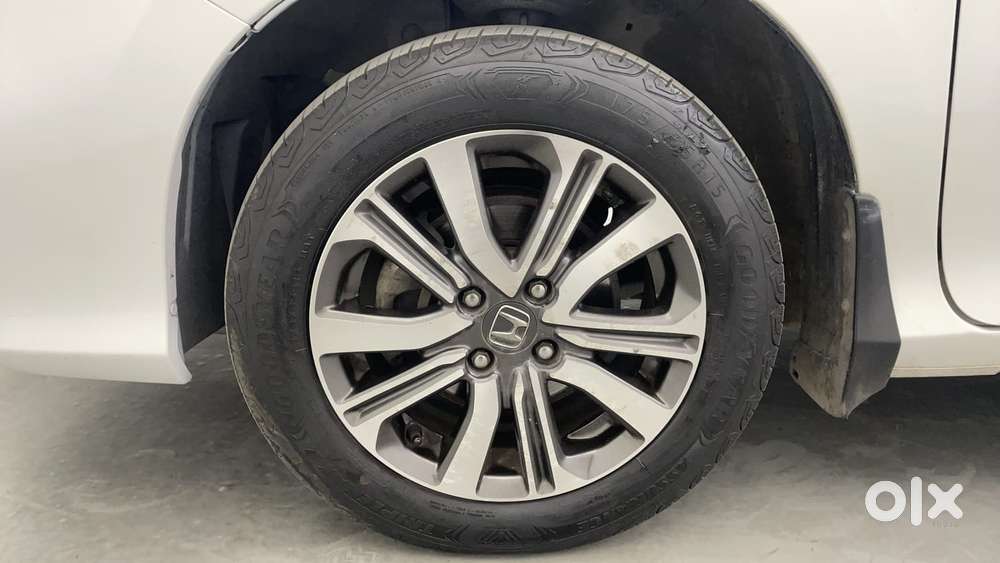 Honda City 1.5 V 4th Gen I-vtec Mt, 2022, Petrol