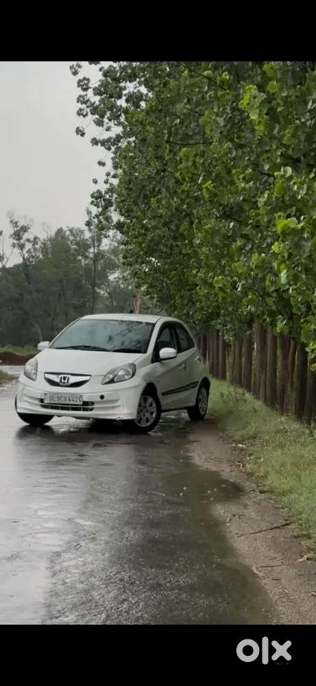 Honda Brio 2013 Petrol 102 Km Driven