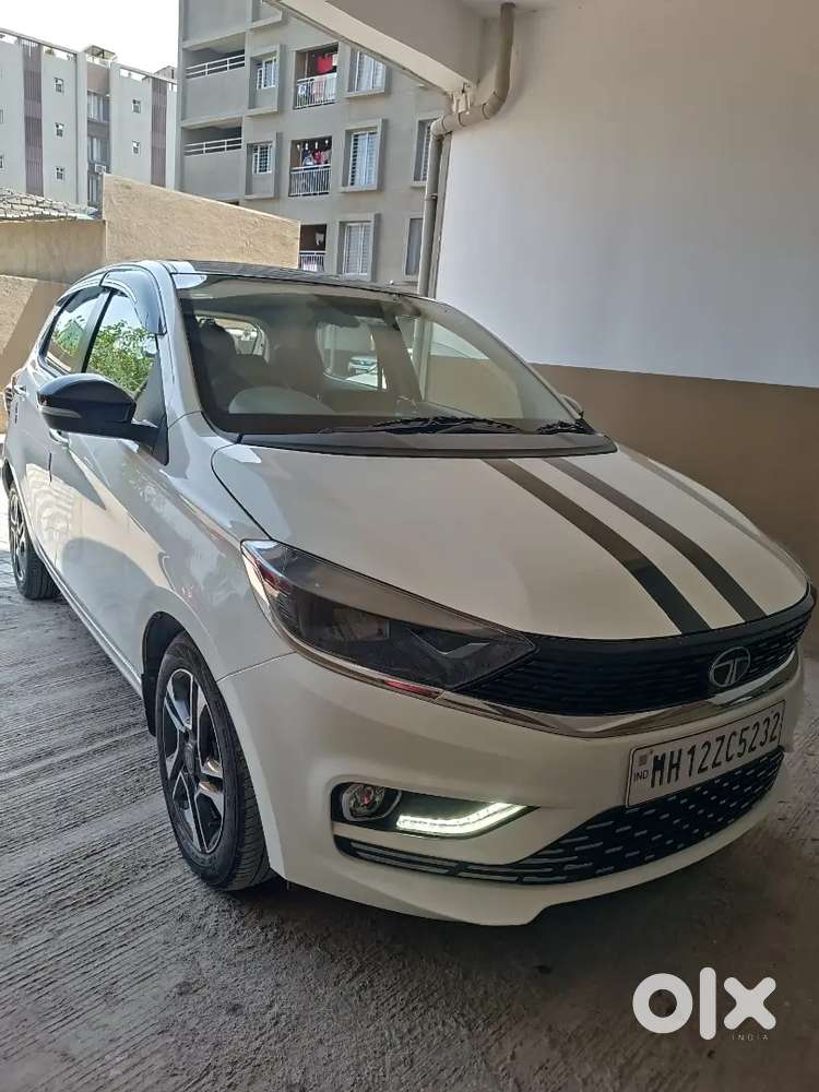 Tata Tiago 1.2 Revotron Petrol 2025