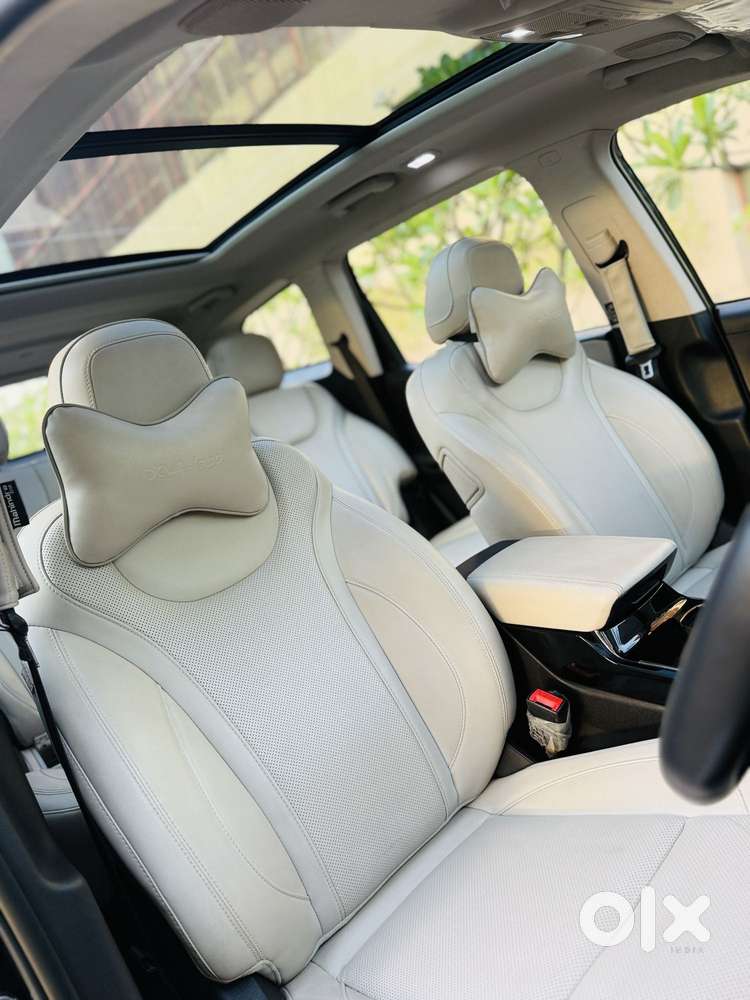 Mahindra Xuv700 2.2 Ax 7 Diesel Mt Luxury Pack Str, 2024, Diesel