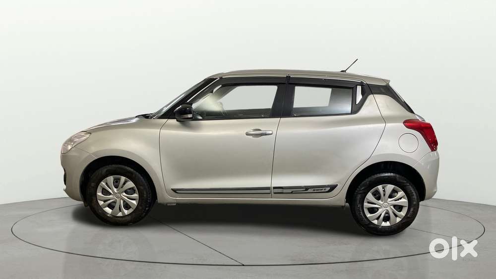 Maruti Suzuki Swift Vvt Vxi, 2022, Petrol