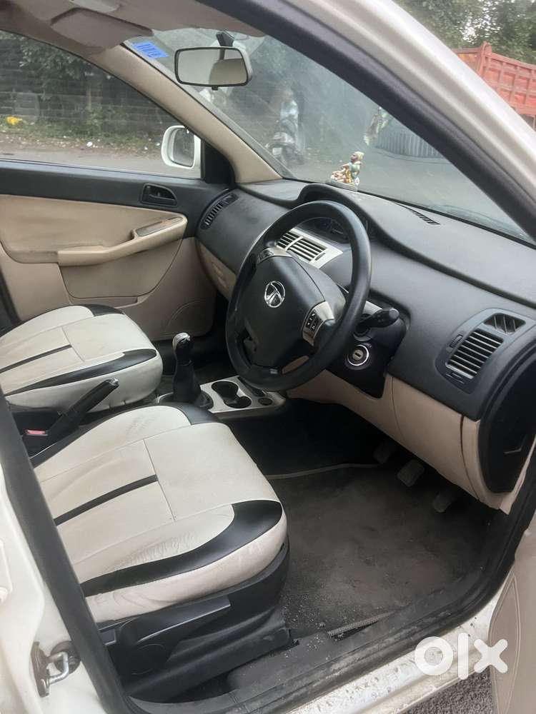 Tata Indica Vista Aura Plus 1.2 Safire, 2011, Petrol