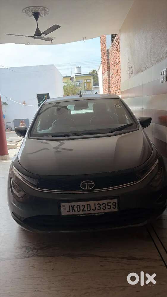 Tata Altroz 2024 Petrol Well Maintained