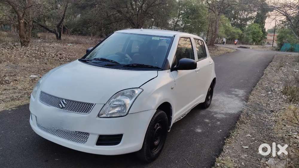 Swift 2010 Petrol