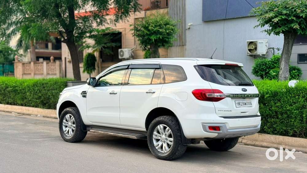 Ford Endeavour 2.0 Diesel 2021