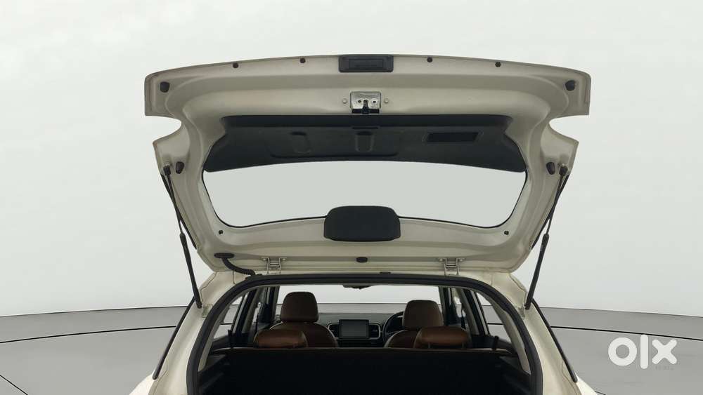 Hyundai Venue Sx Plus Turbo Dct, 2019, Petrol