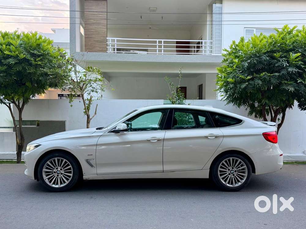 Bmw 3 Series Gt 320d Luxury Line, 2018, Diesel