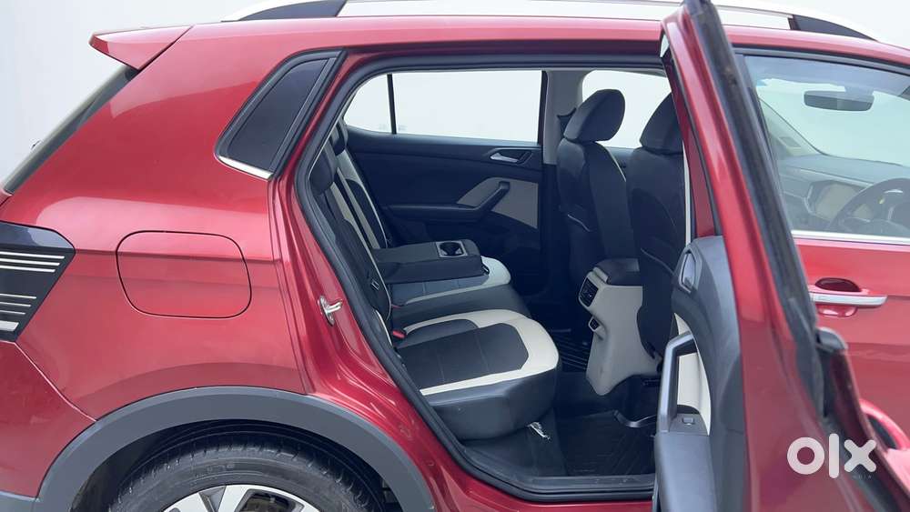 Volkswagen Taigun Topline 1.0 Tsi At (electric Seats), 2022, Petrol