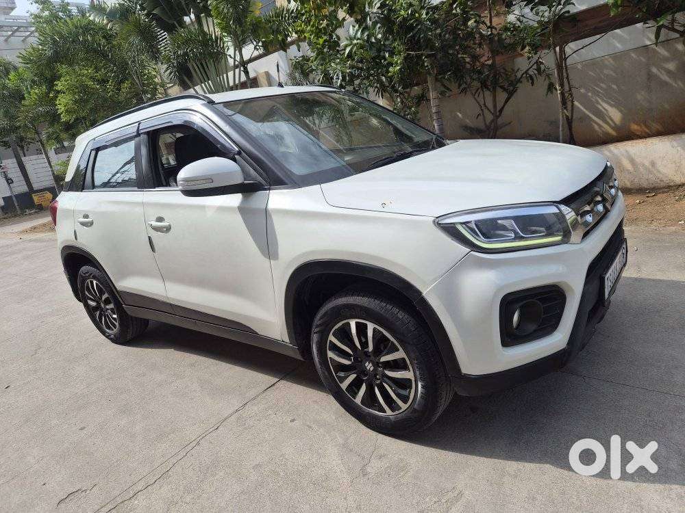 Maruti Suzuki Brezza 1.5 Zxi Smart Hybrid, 2020, Petrol
