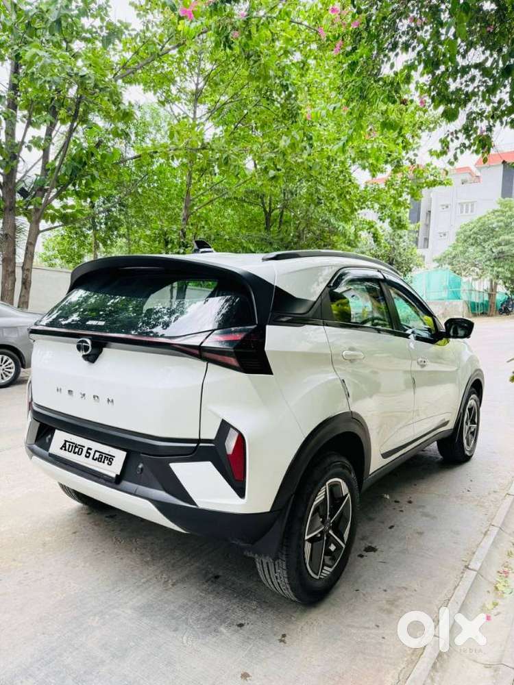 Tata Nexon Creative Plus 1.5 Revotorq Diesel 6 Amt Dt, 2024, Diesel