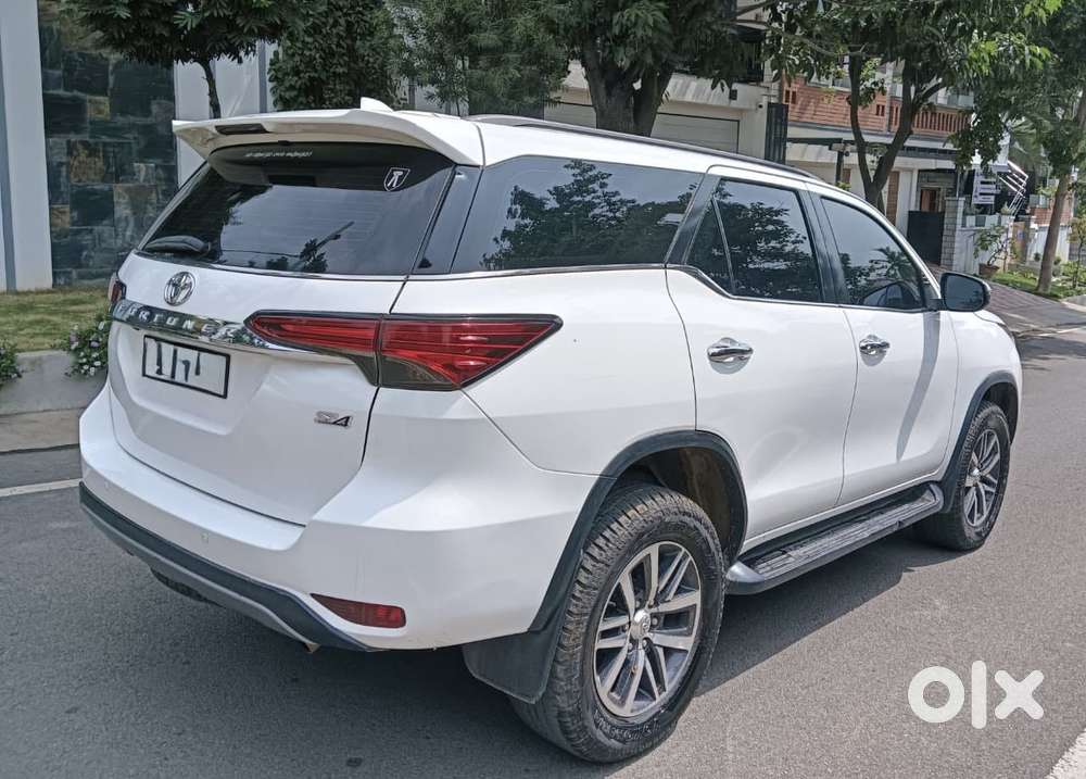 Toyota Fortuner 4x2 Mt 2.8 Diesel, 2018, Diesel