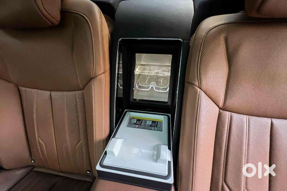 Audi A8 L, 2019, Petrol