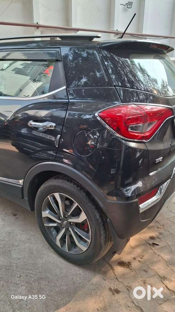 Mahindra Xuv300 2019 Petrol Well Maintained