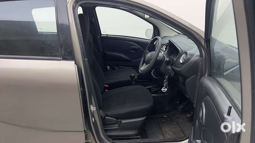 Datsun Redigo T Option, 2017, Petrol