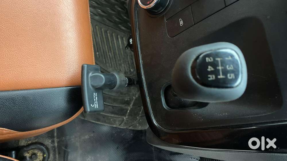 Mahindra Kuv100 Nxt 1.2 K2 Petrol 6 Str, 2018, Petrol