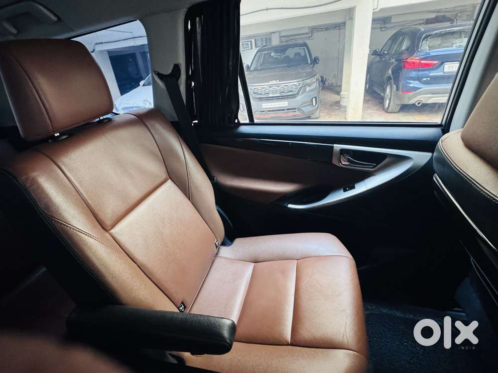 Toyota Innova Crysta 2.8z Automatic, 2019, Diesel