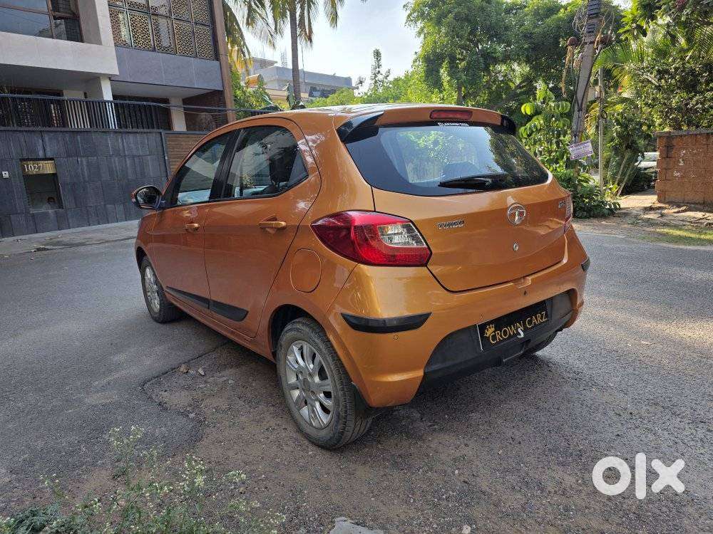 Tata Tiago 1.2 Revotron Xza, 2018, Petrol