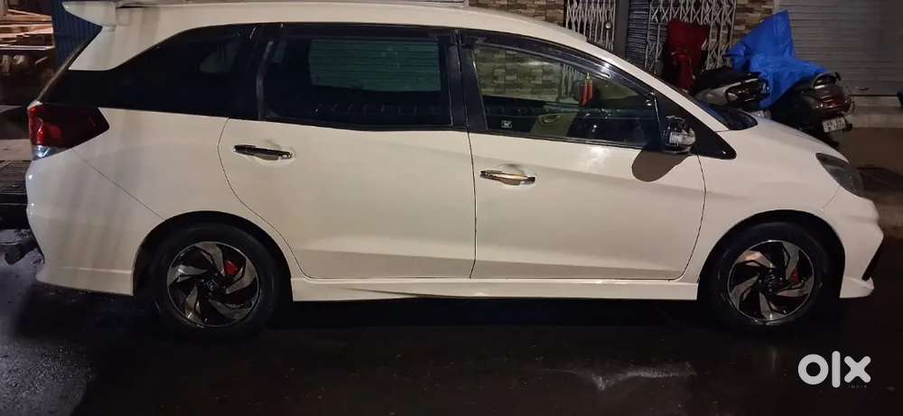 Honda Mobilio 1.5 V 2015