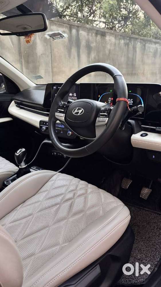 Hyundai Verna, 2023, Petrol