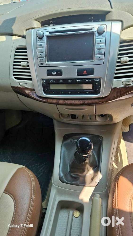 Toyota Innova 2.5 V 7 Str, 2012, Diesel